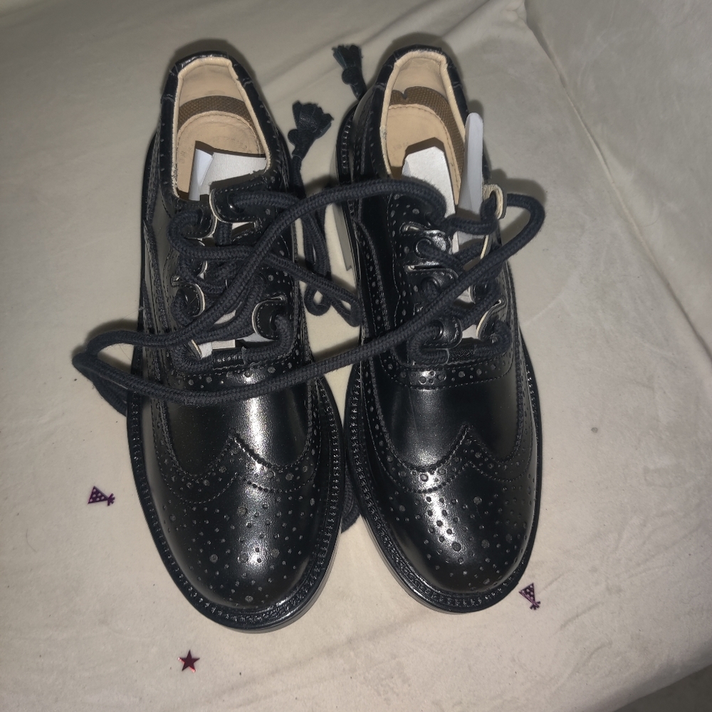 Ghillie brogues
